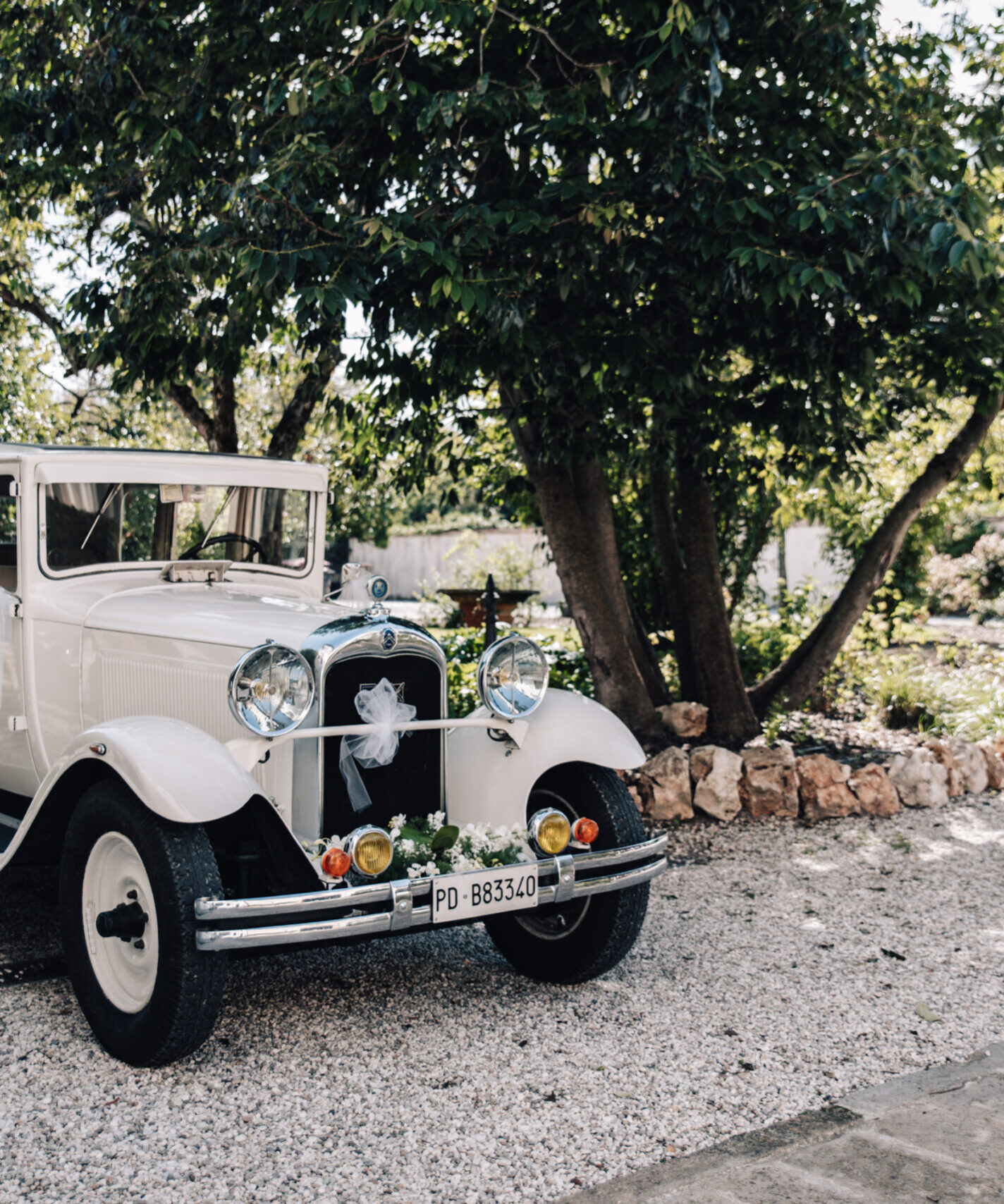 Servizi su misura per il tuo matrimonio con auto d'epoca inRiviera del Brenta